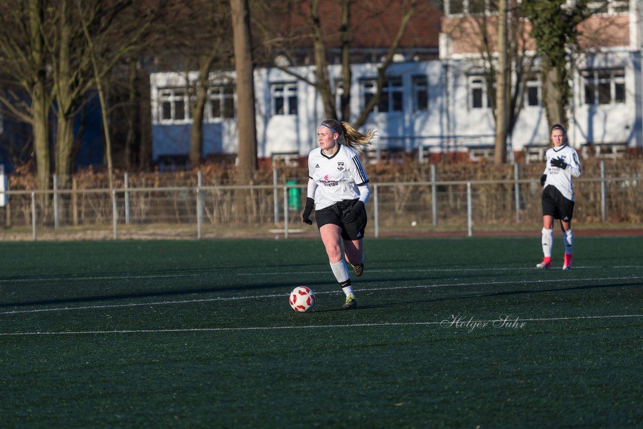 Bild 159 - Frauen SG Holstein Sued - SV Gruenweiss-Siebenbaeumen : Ergebnis: 0:2